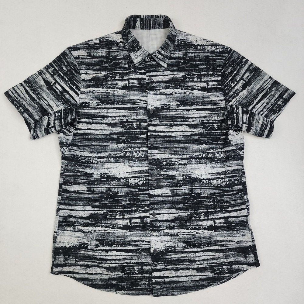Lululemon Airing Easy Shirt Mens Ocean Vista Alpine White Short Sleeve Button Up